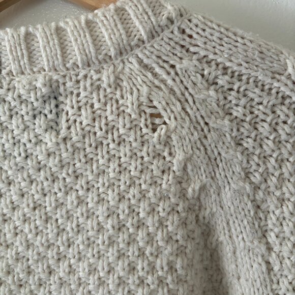 American Eagle | Cream Cable Knit Sweater - Picture 5 of 6